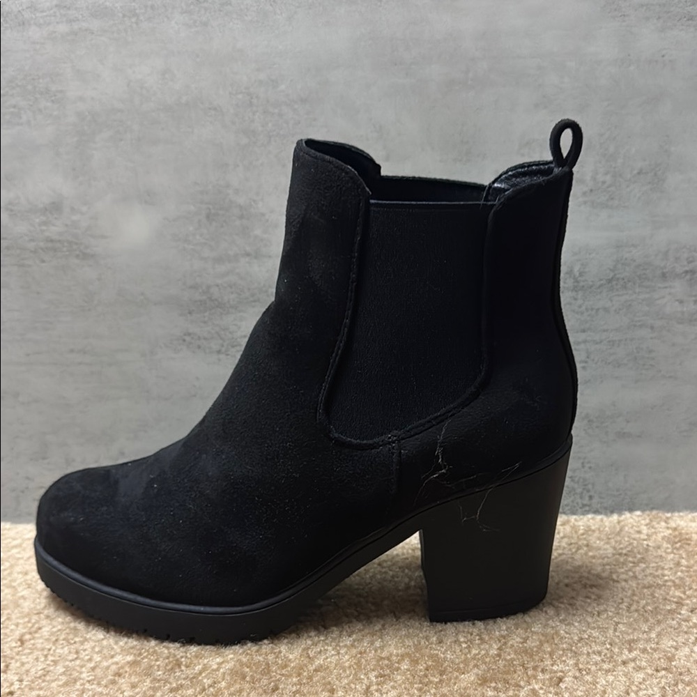 Dream Pairs Black Suede Ankle Boots - women’s